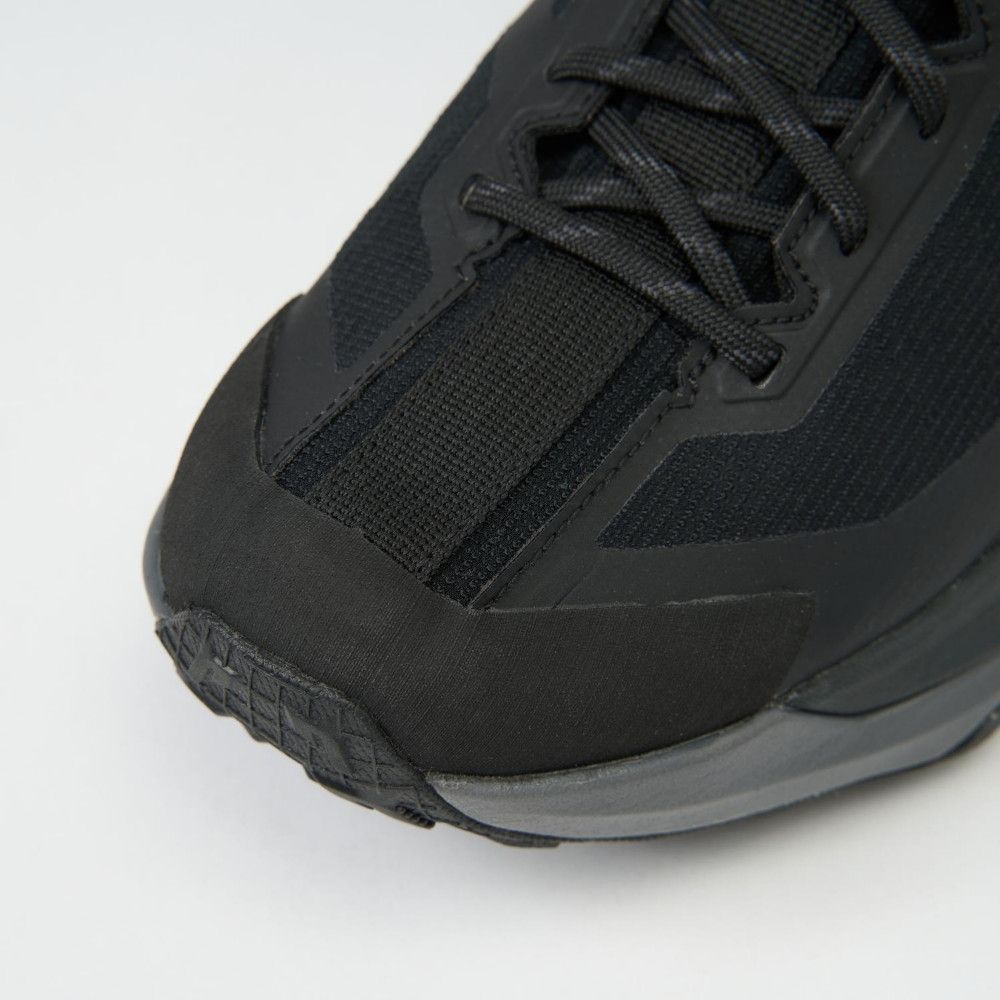 Explore The North Face Women Fastpack Ultra Mid GORE-TEX® Boots - TNF Black / Smoked Pearl for trail, outdoor & lifestyle use | Liv Activ Singapore
