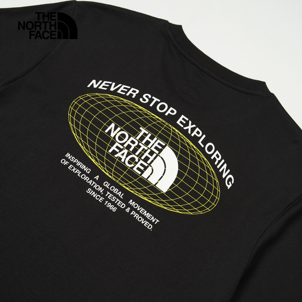 The North Face Men SS Immersed Outdoors Grid Tee Graphic - AP TNF Black