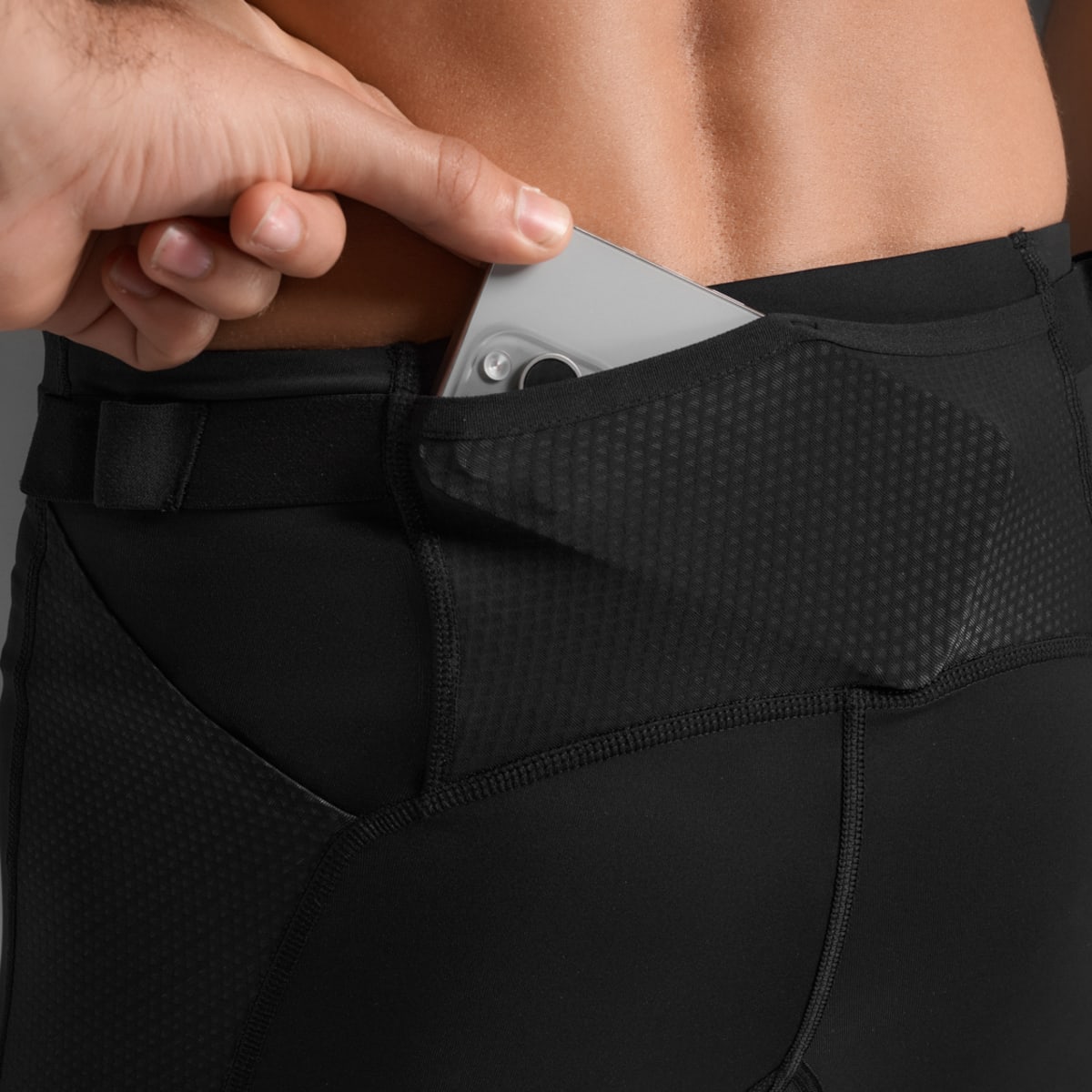 2XU Men Aero Mesh Compression Tights - Black / Silver Reflective