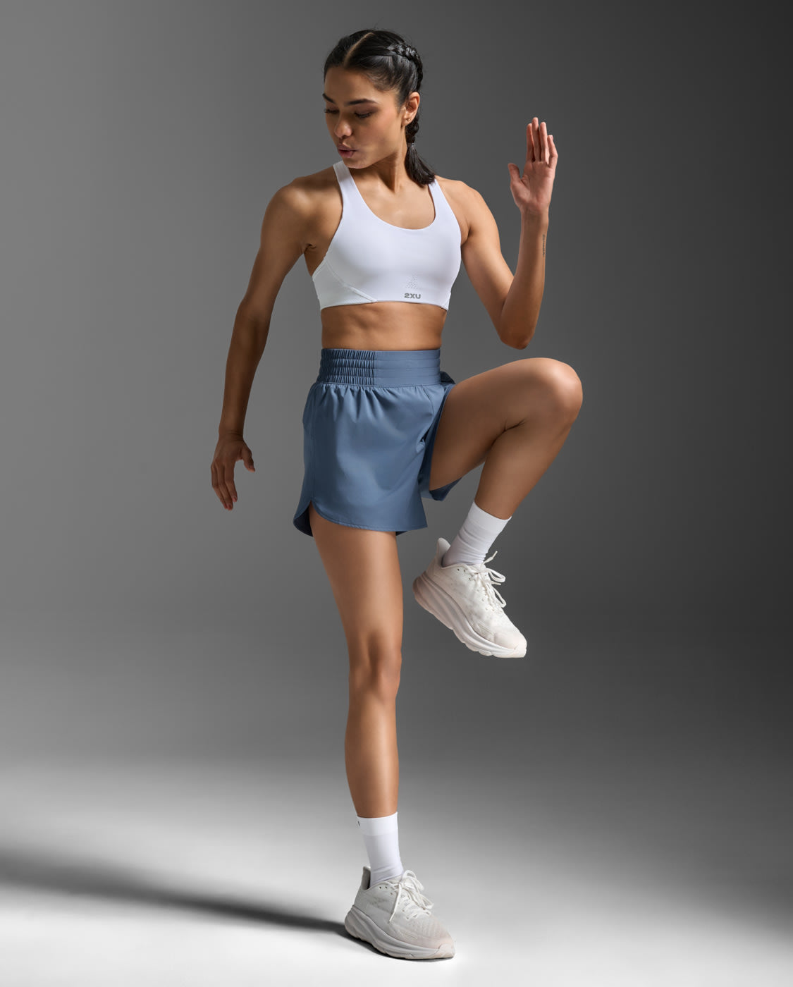 2XU Women Aero Hi-Rise 4 Inch Shorts - Indigo / Indigo Reflective