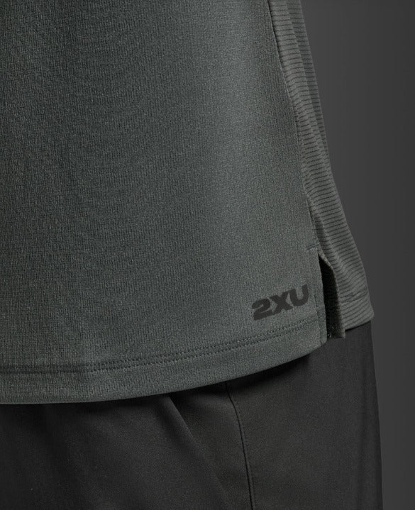 2XU Men Aero Mesh Tee - Jupiter / Black Reflective