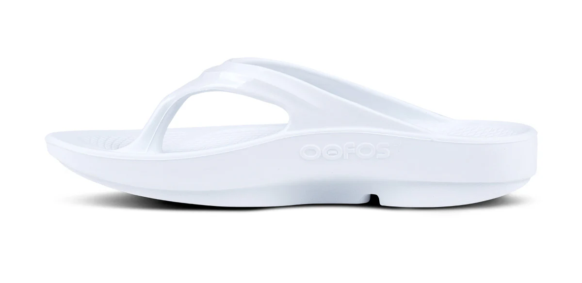 Explore OOFOS Women OOlala - White for trail, outdoor & lifestyle use | Liv Activ Singapore