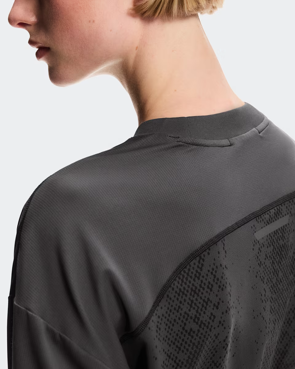 Explore On Women Performance Volt-T - Iron for trail, outdoor & lifestyle use | Liv Activ Singapore