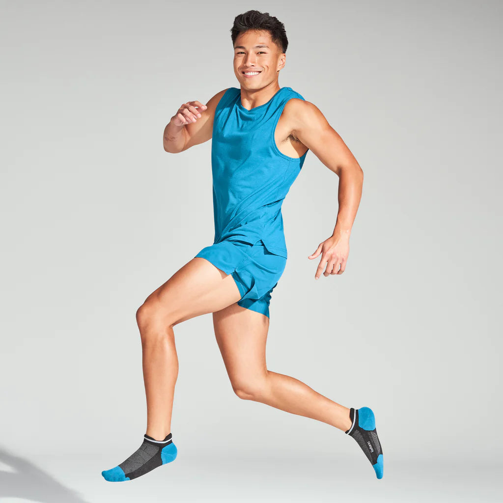 Explore Feetures Active Elite Max Cushion No Show Tab - Black Sea for trail, outdoor & lifestyle use | Liv Activ Singapore