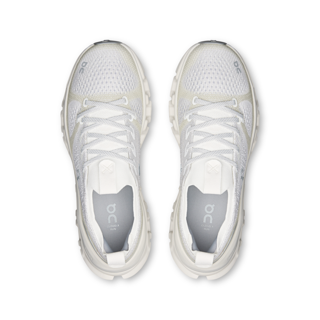 On Women Cloud X Tempo - Ivory / Ice