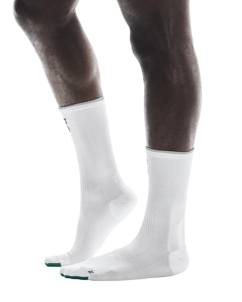 On Unisex Elite Run Sock High - White / Ivory
