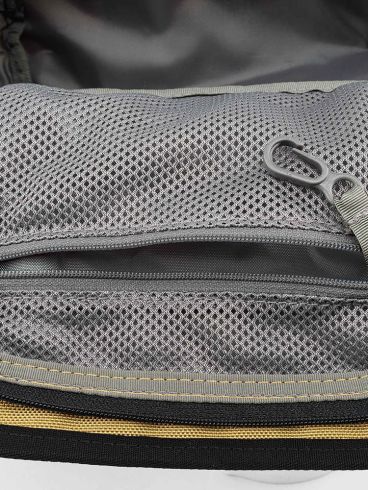 The North Face Women Mini Basecamp Shoulder Bag - AP Honeyed Sand