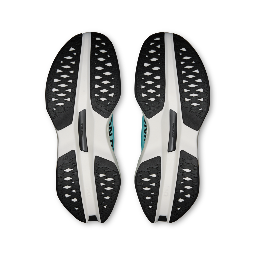 Explore On Men Cloudboom Max - White / Flurry for trail, outdoor & lifestyle use | Liv Activ Singapore