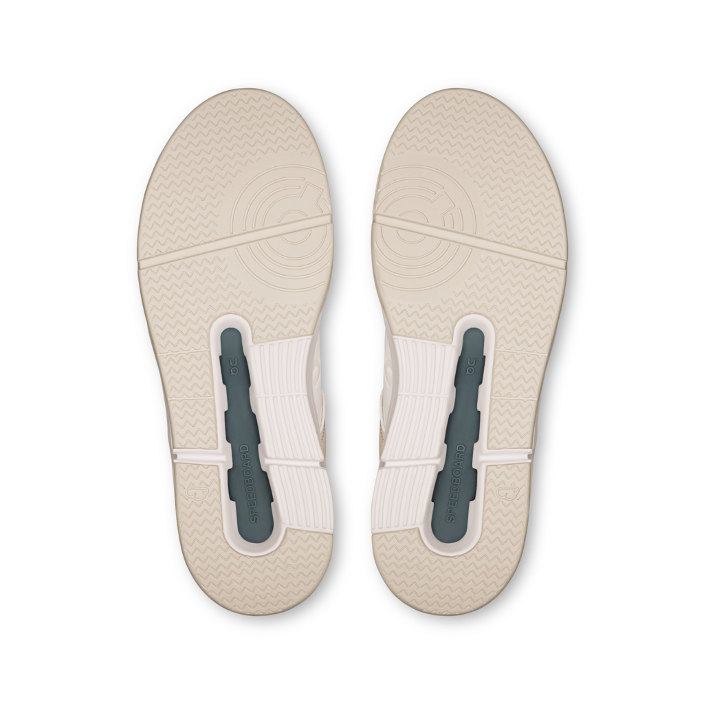 On Women The Roger Clubhouse - White / Pearl