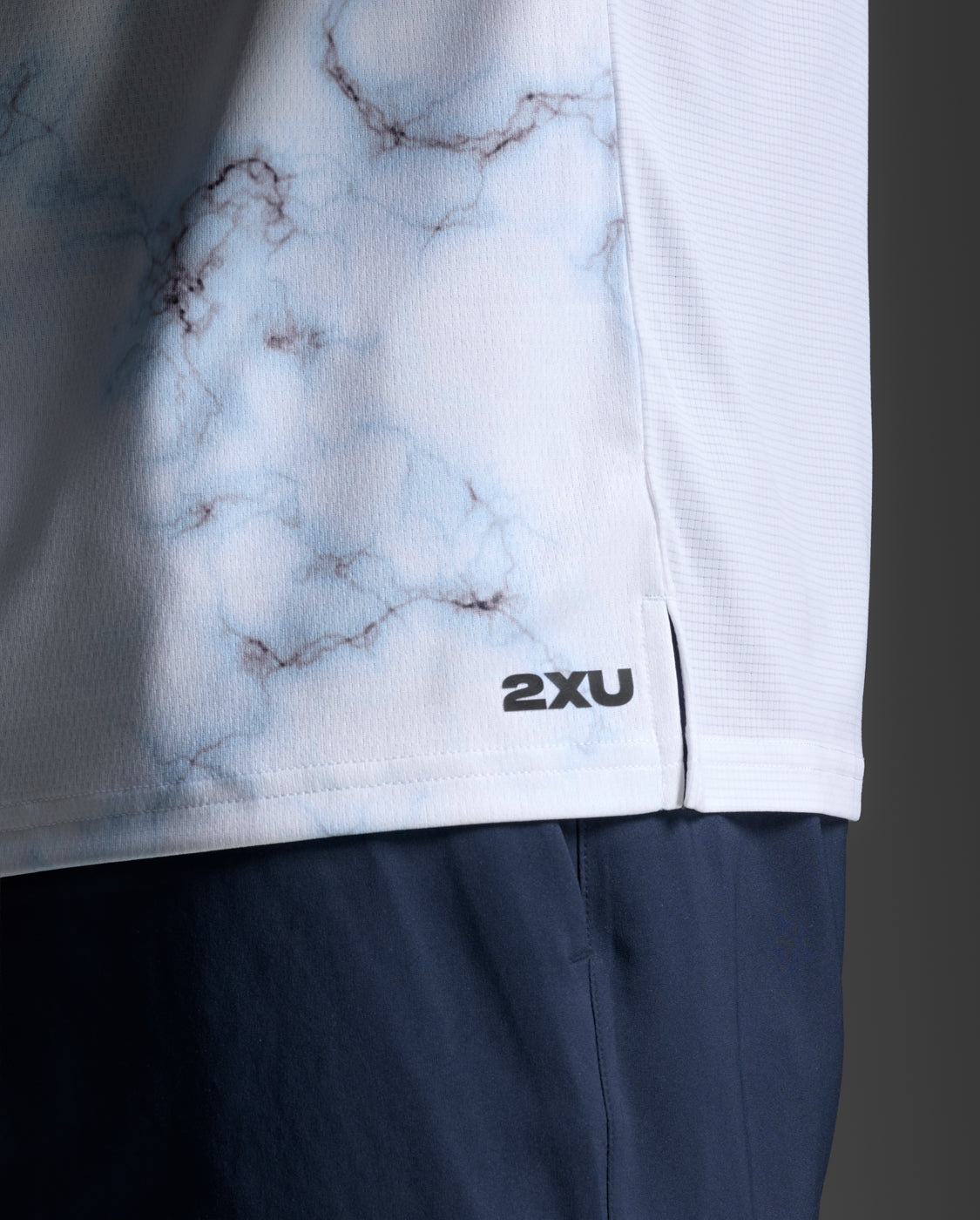 2XU Men Aero Mesh Tee - Blue Marble / Black Reflective