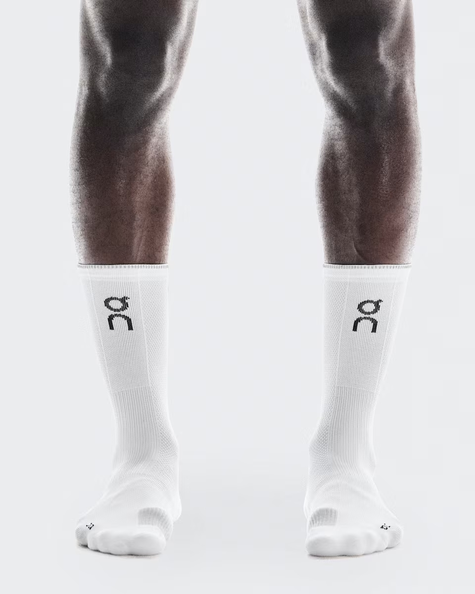 Explore On Unisex Performance Run Sock High - White / Glacier for trail, outdoor & lifestyle use | Liv Activ Singapore