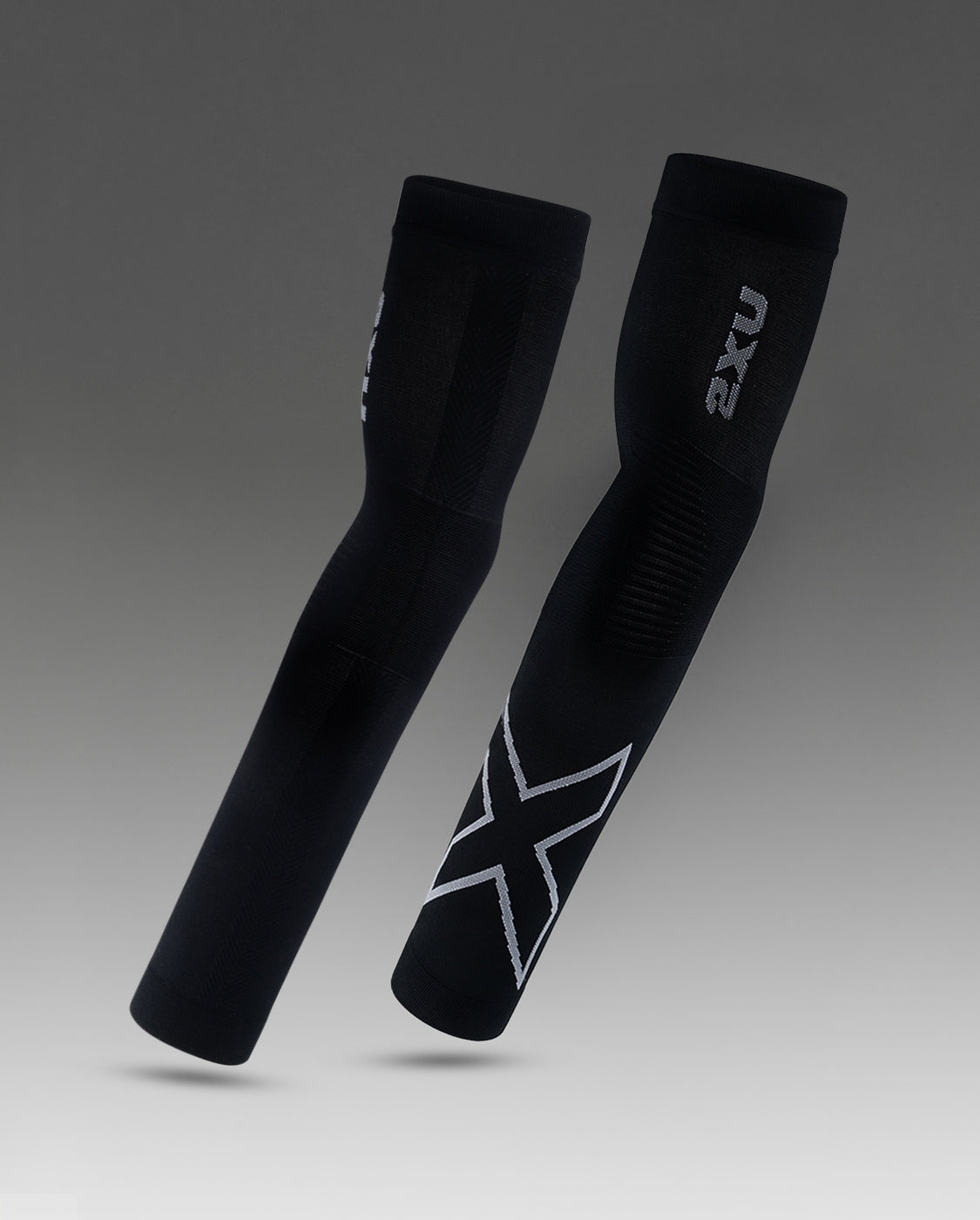 2XU Unisex Flex Run Compression Arm Sleeves - Black / Grey