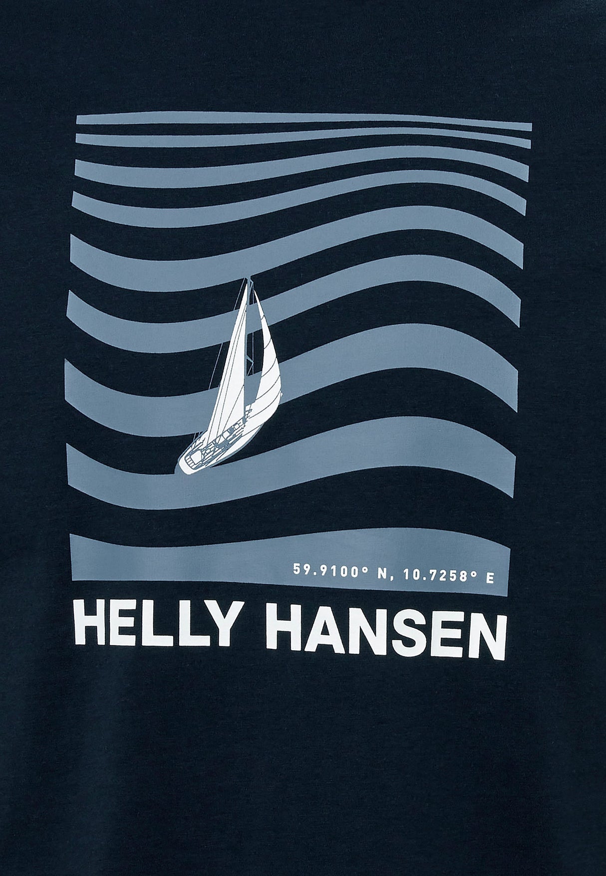Explore Helly Hansen Men Shoreline T-shirt 3.0 - Navy for trail, outdoor & lifestyle use | Liv Activ Singapore