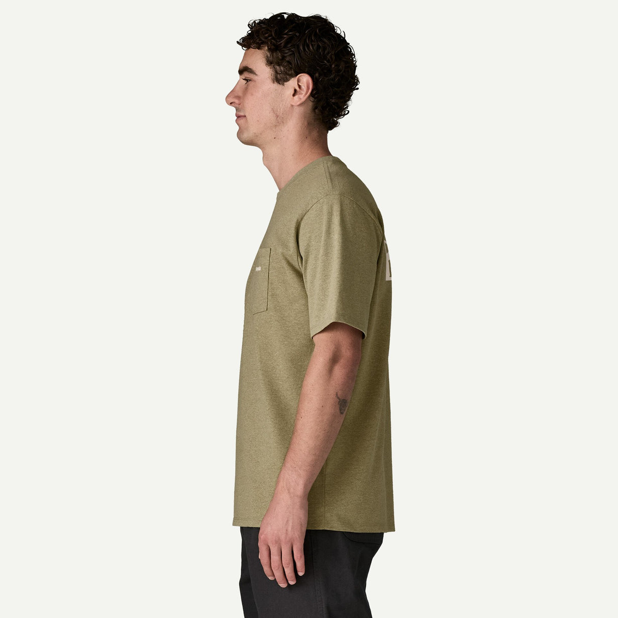Explore Patagonia Men Boardshort Logo Pocket Responsibili-Tee - Gumtree Green for trail, outdoor & lifestyle use | Liv Activ Singapore