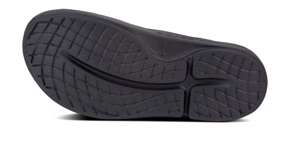Explore OOFOS Unisex OOahh - Black for trail, outdoor & lifestyle use | Liv Activ Singapore