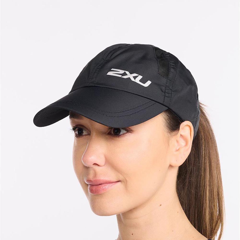 2XU Unisex Run Cap - Black / Black