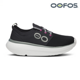 OOFOS Women OOmy Stride - White / Black