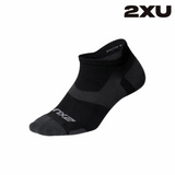 2XU Unisex Vectr Light Cushion No Show Socks - Black / Titanium