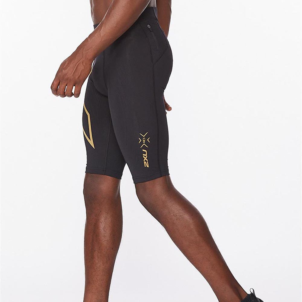 2XU Men Light Speed Compression Shorts - Black / Gold Reflective