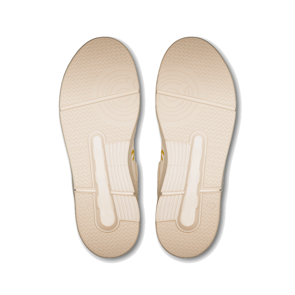 Explore On Men The Roger Clubhouse Ace - Ivory / Dew for trail, outdoor & lifestyle use | Liv Activ Singapore