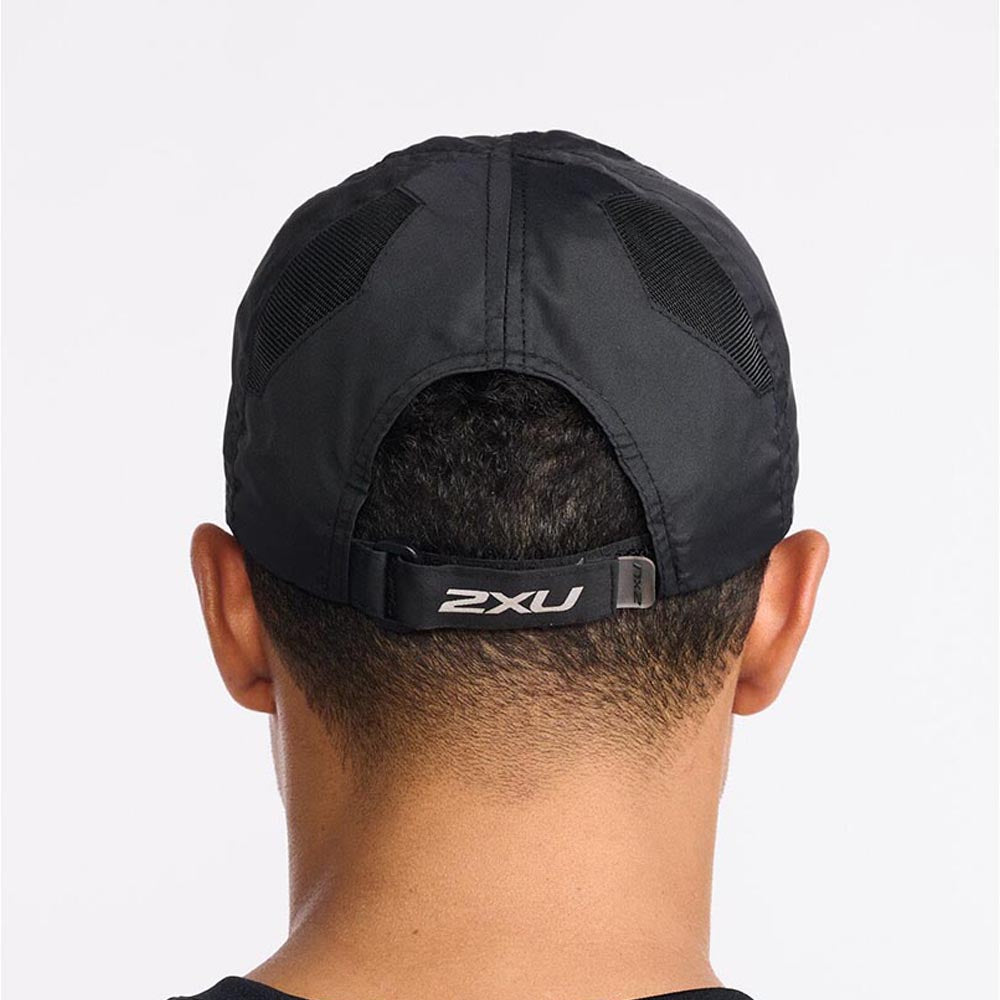 2XU Unisex Run Cap - Black / Black