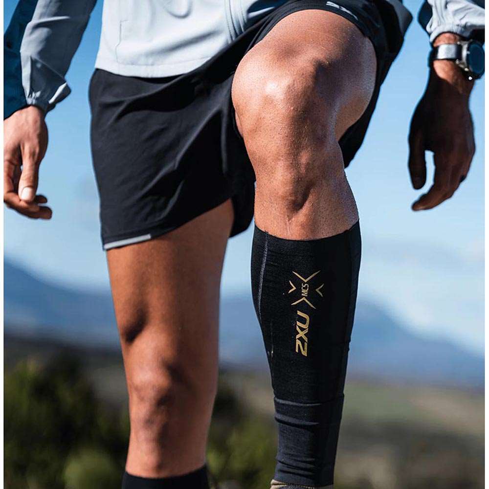 2XU Light Speed Compression Calf Guards - Black / Gold