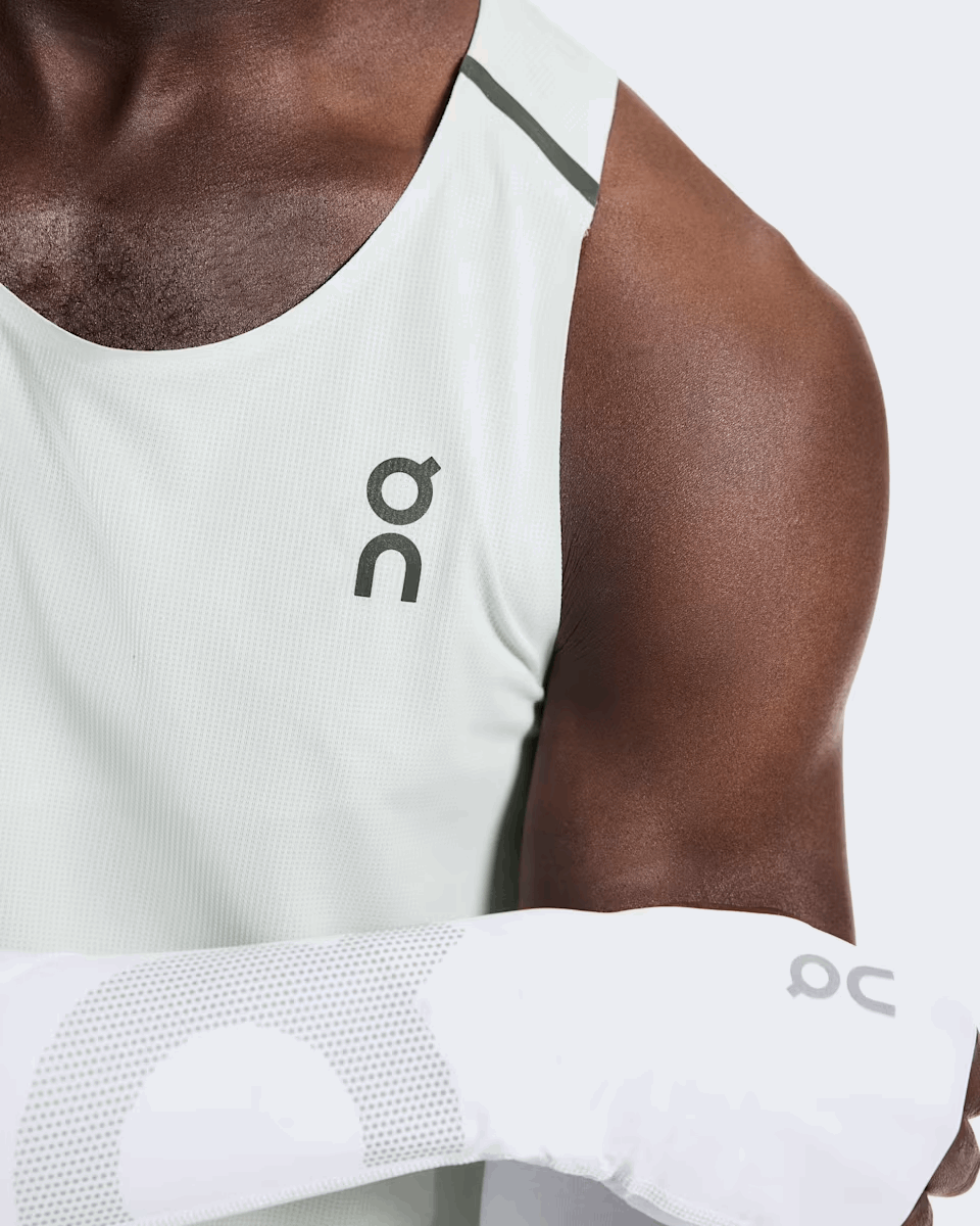 Explore On Men Performance Tank - Iceberg / Tin for trail, outdoor & lifestyle use | Liv Activ Singapore