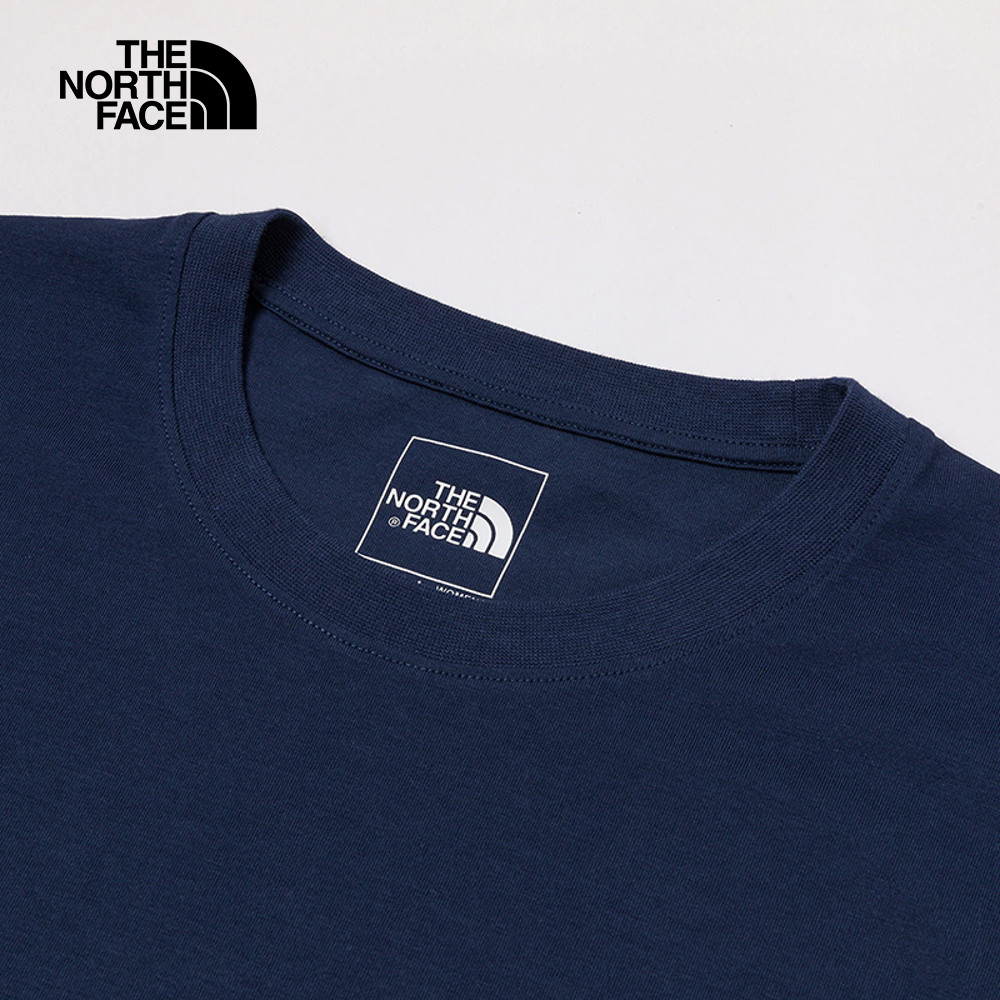 The North Face Unisex Camp Duffel SS Tee Graphic - AP Summit Navy