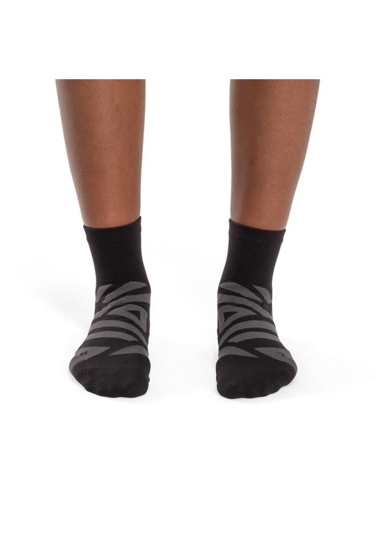 On Running Women Performance Mid Sock - Black / Shadow