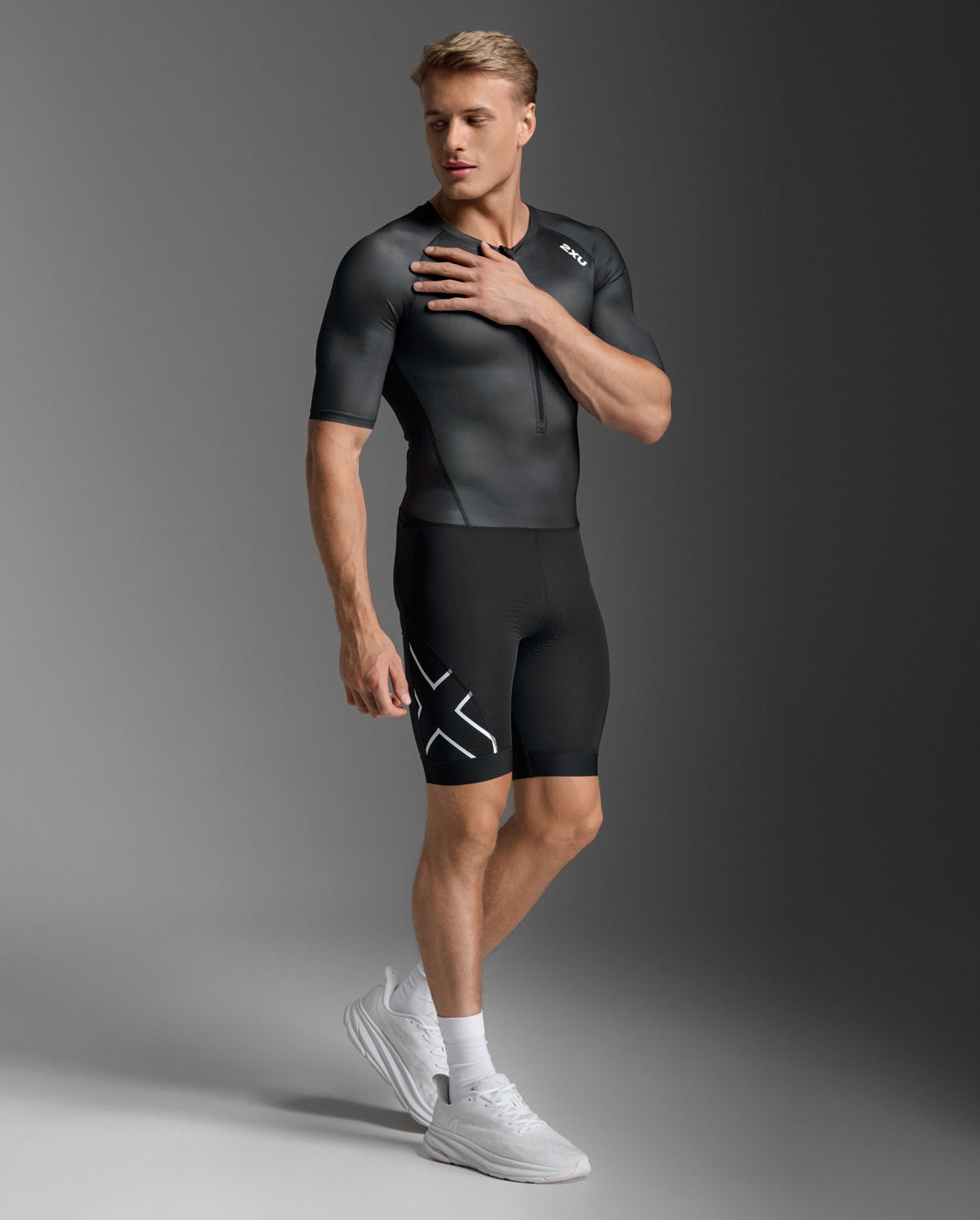 2XU Men Core Sleeved Tri Suit - Black / White