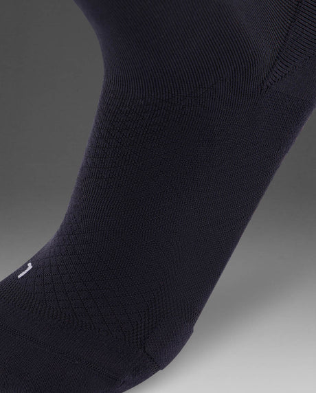 2XU Unisex Vectr Light Cushion Reflective Crew Socks - Black / Silver Reflective