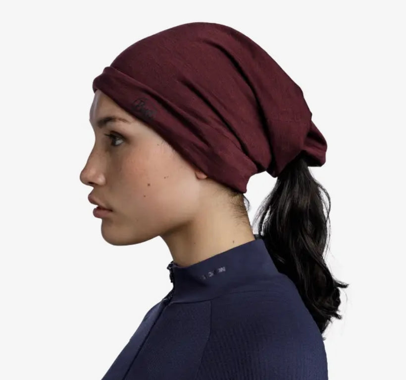 BUFF® Merino Lightweight Neckwear - Solid Garnet OS