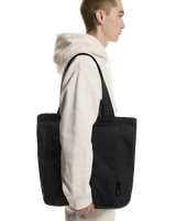 On Unisex Tote Pack 25L - Black