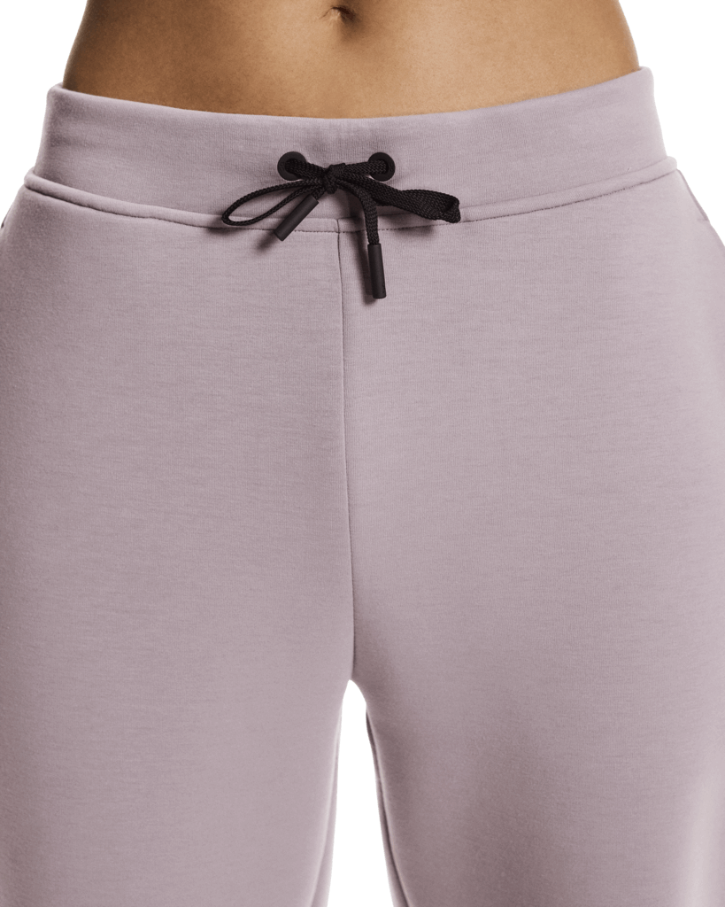 Explore On Women Focus Tech Sweatpants - Heron for trail, outdoor & lifestyle use | Liv Activ Singapore