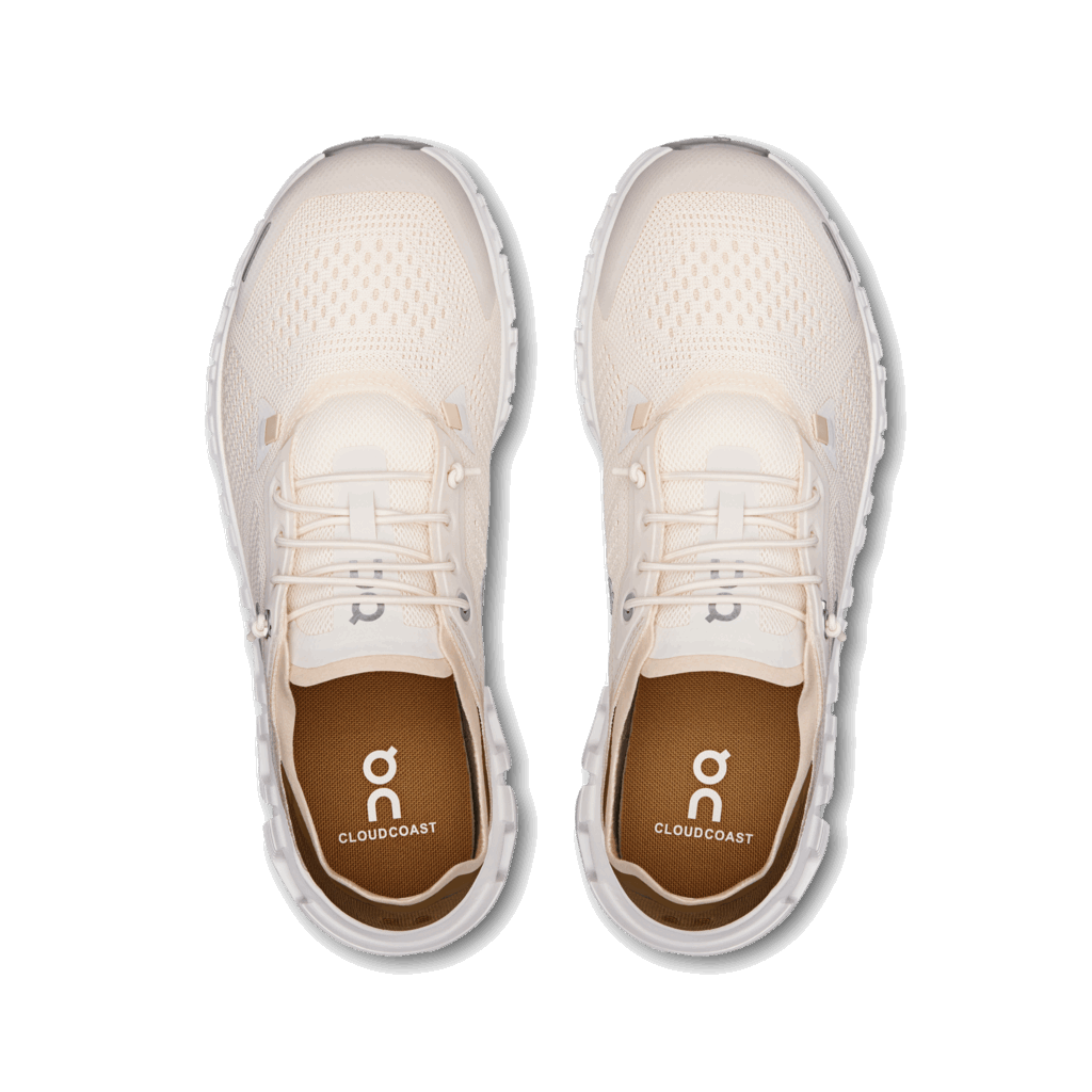 Explore On Women Cloud 6 Coast - Gardenia / Sphinx for trail, outdoor & lifestyle use | Liv Activ Singapore