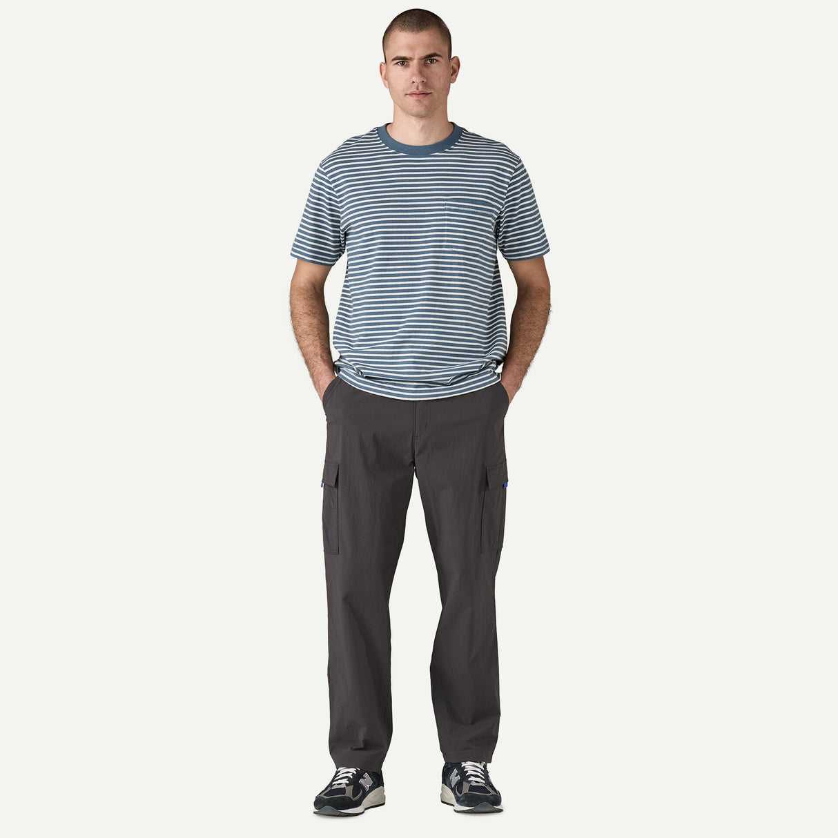 Explore Patagonia Men Outdoor Everyday Pants - Ink Black for trail, outdoor & lifestyle use | Liv Activ Singapore