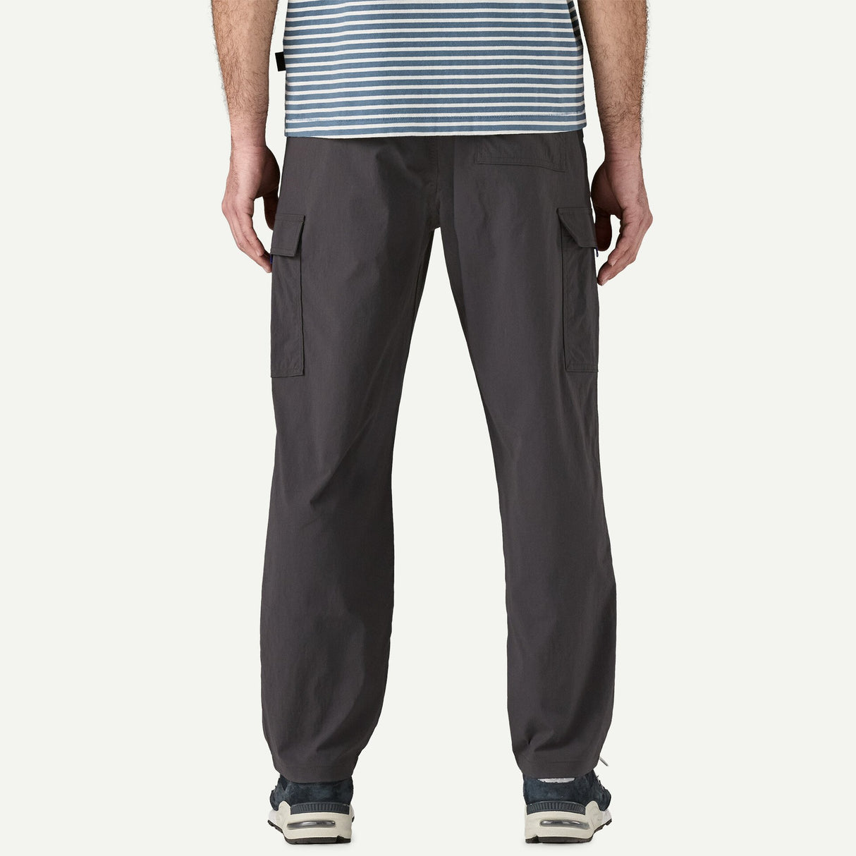 Explore Patagonia Men Outdoor Everyday Pants - Ink Black for trail, outdoor & lifestyle use | Liv Activ Singapore