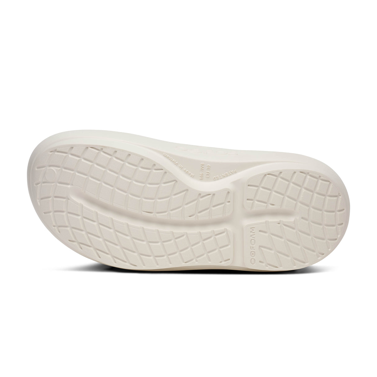 Explore OOFOS Unisex Cloog Plus - Chalk for trail, outdoor & lifestyle use | Liv Activ Singapore