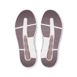 Explore On Women The Roger Advantage - White / Heron for trail, outdoor & lifestyle use | Liv Activ Singapore