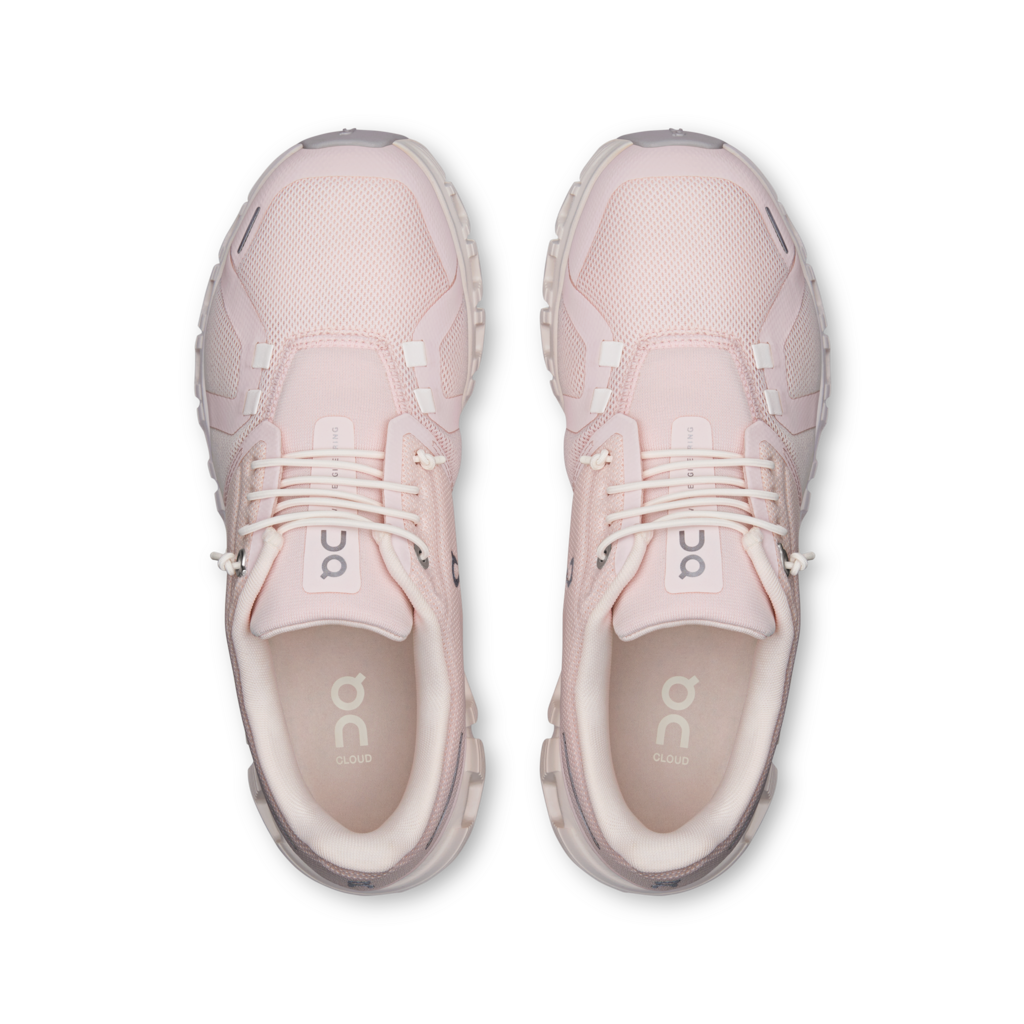 Explore On Women Cloud 6 - Salt / Gardenia for trail, outdoor & lifestyle use | Liv Activ Singapore
