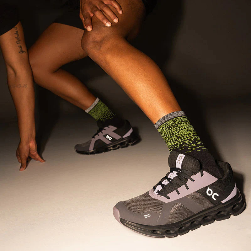 Explore Feetures Active Elite Light Cushion Mini Crew - Light Wave for trail, outdoor & lifestyle use | Liv Activ Singapore