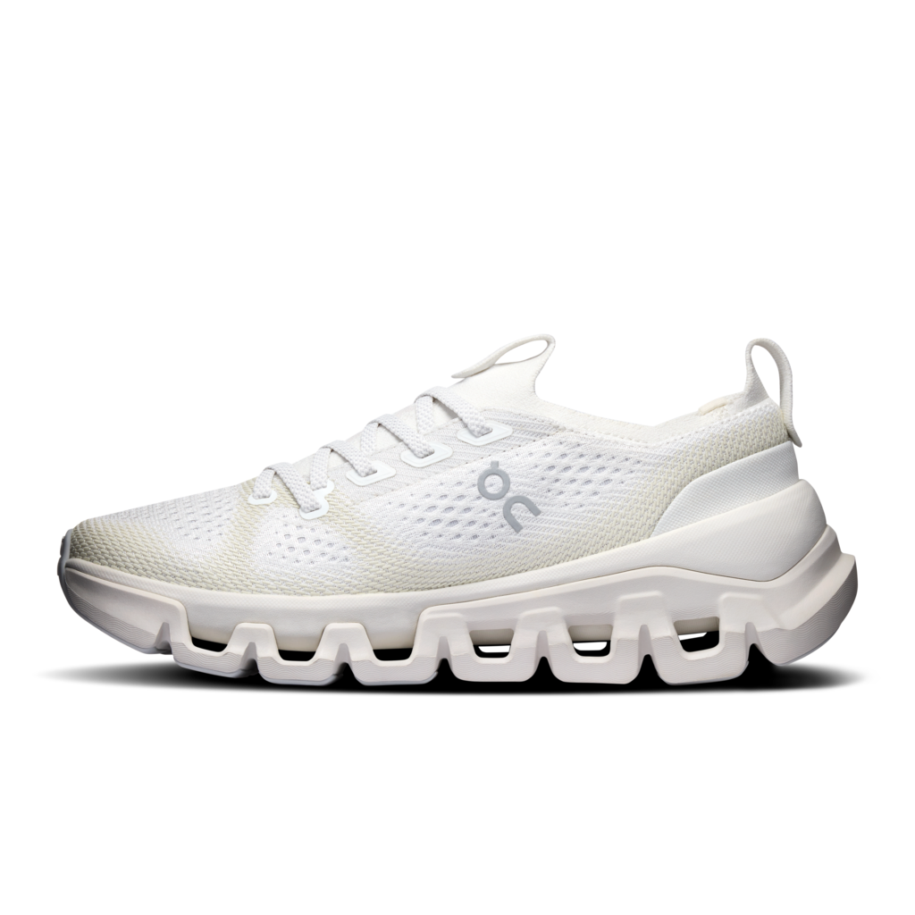 On Women Cloud X Tempo - Ivory / Ice