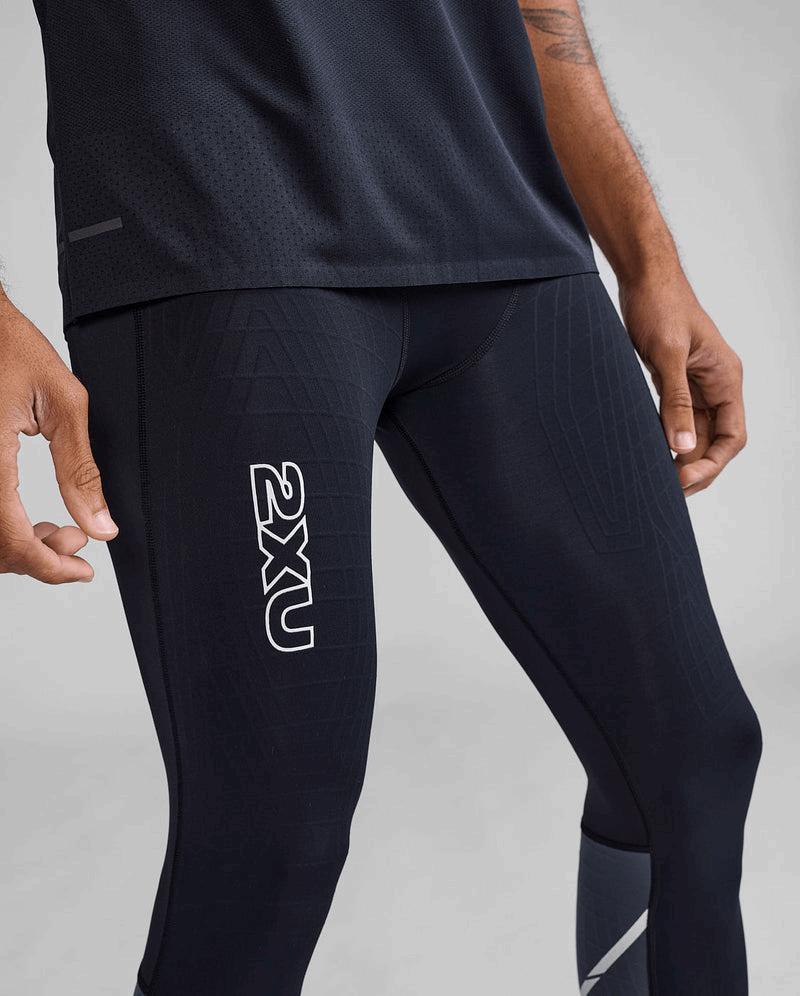 2XU Men Light Speed React Compression Tights - Black / White Reflective