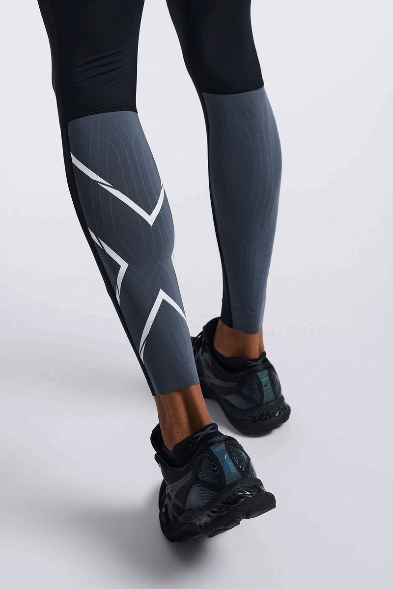 2XU Men Light Speed React Compression Tights - Black / White Reflective