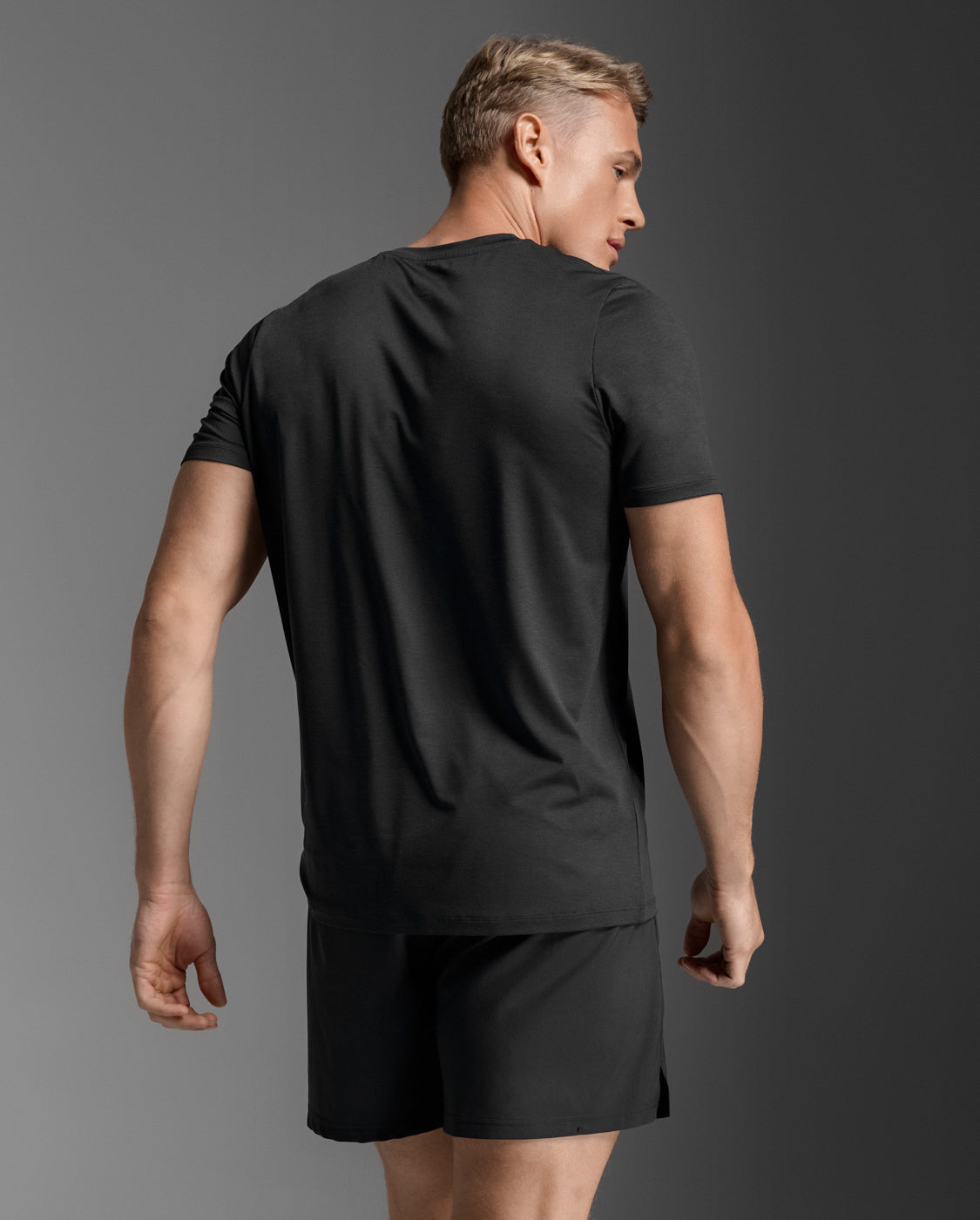 2XU Men Motion Soft Jersey Tee - Black / Black