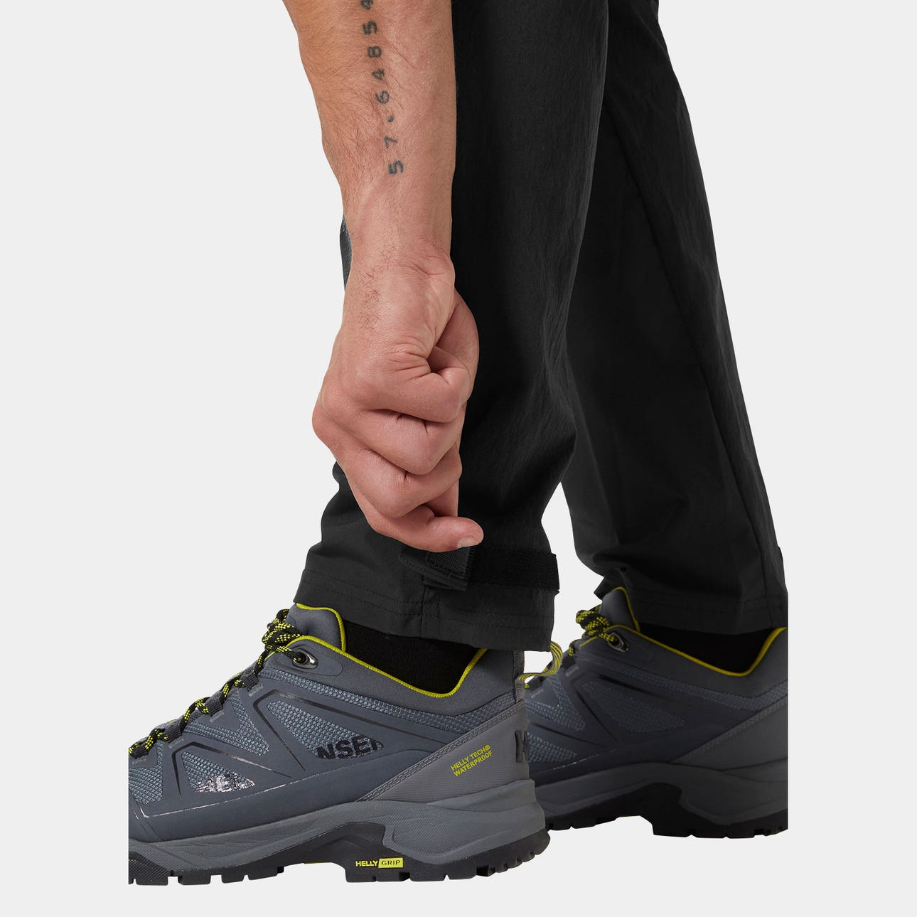 Helly Hansen Men Vika Tur Pants 2.0 - Black – Liv Activ