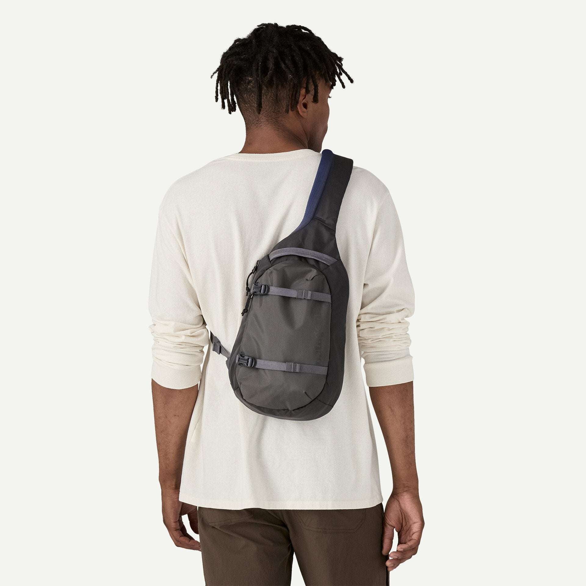 Patagonia Atom Sling Bag 8L - Blue Sage – Liv Activ