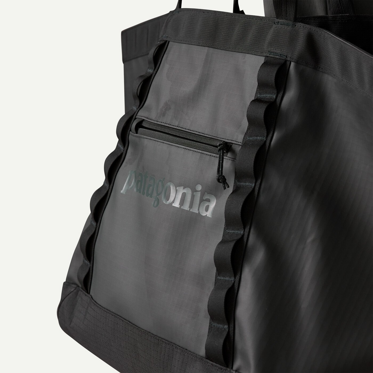 Explore Patagonia Black Hole® Gear Tote 61L - Black W/Black for trail, outdoor & lifestyle use | Liv Activ Singapore