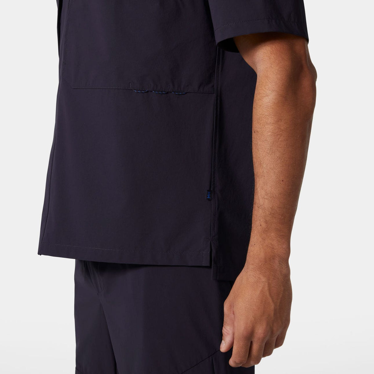 Helly Hansen Men Awe Short Sleeve Softshell Overshirt - Black Grape