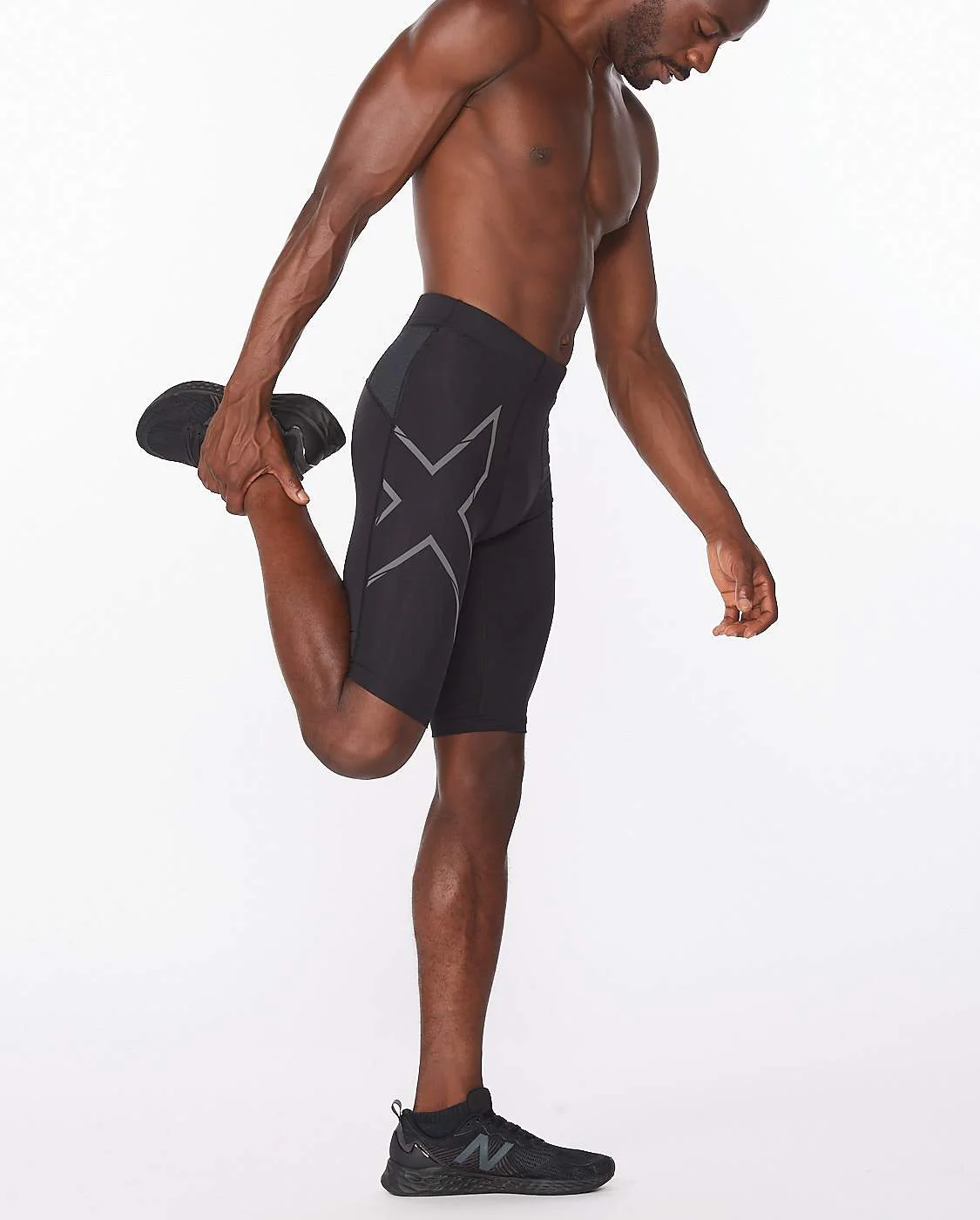 2XU Men Light Speed Compression Shorts - Black / Black Reflective